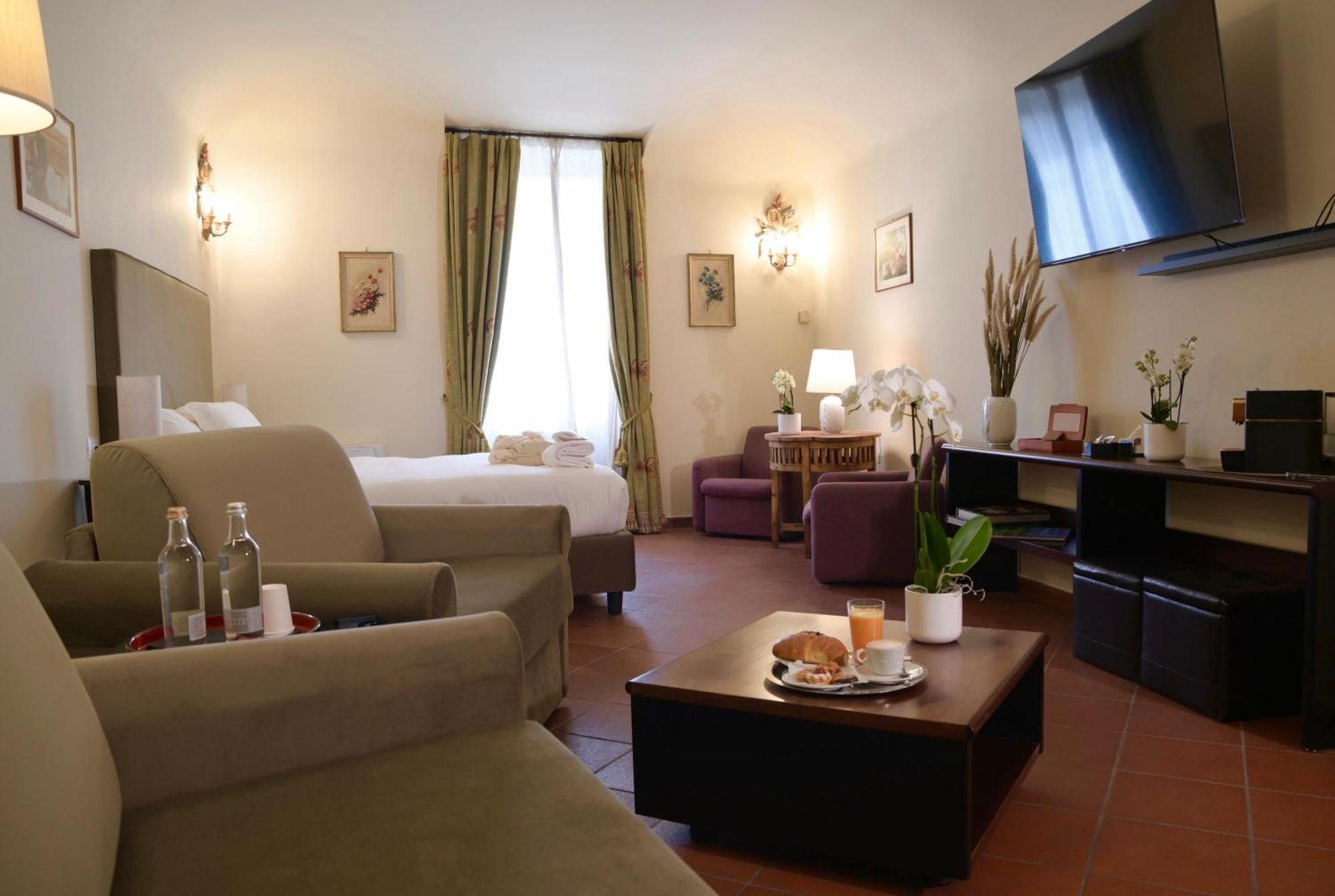 Hotel Dimora Conte Cavour Vercelli Esterno foto