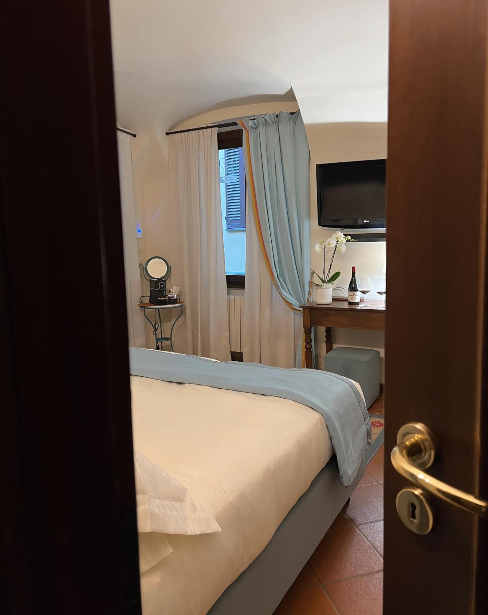 Hotel Dimora Conte Cavour Vercelli Camera foto